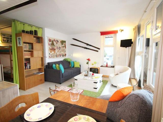 Avoriaz - Village des Dromonts : Appartement 4 pers, balcon sud, proche centre, casier à ski FR-1-633-59 - Avoriaz