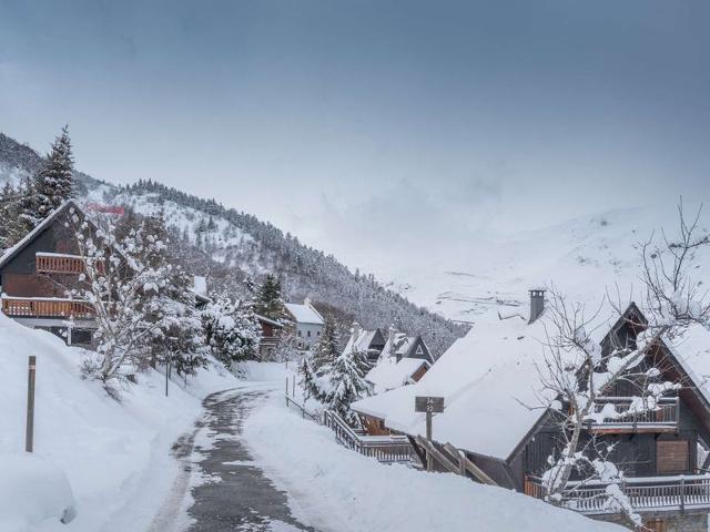 Appartement Studio pour 4 à Saint-Lary-Soulan, proche commerces et téléphérique, balcon ouest, ascen - Saint Lary Soulan