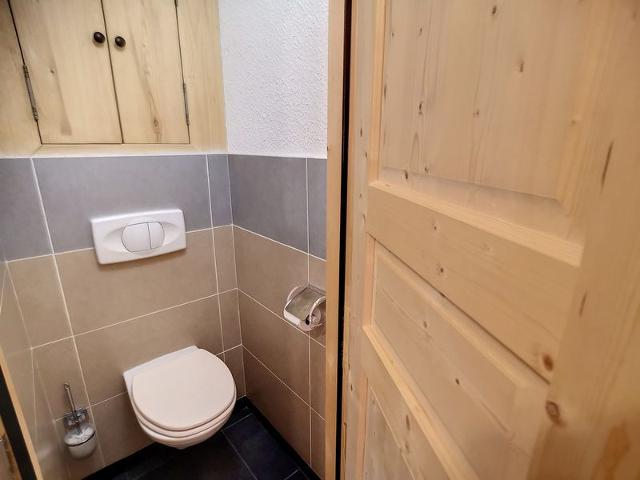 Studio rénové 4 pers, ski aux pieds, Les Menuires - 21m², 2 Flocons Or, Accès direct pistes. FR-1-178-364 - Les Menuires Reberty 1850