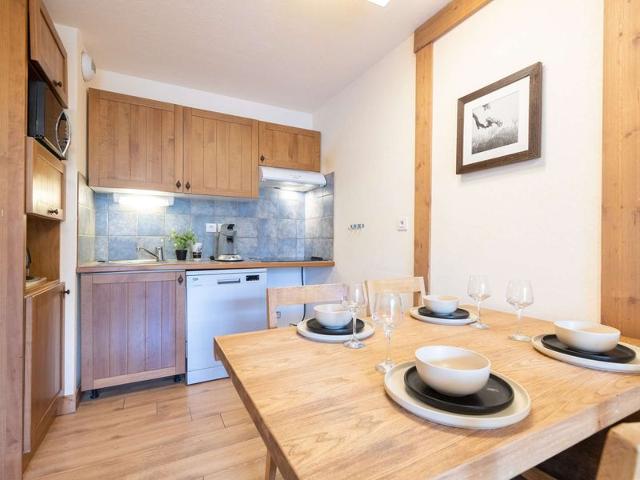 Appartement 6 pers au centre-ville avec piscine, sauna et parking à Saint-Lary-Soulan FR-1-296-407 - Saint Lary Soulan