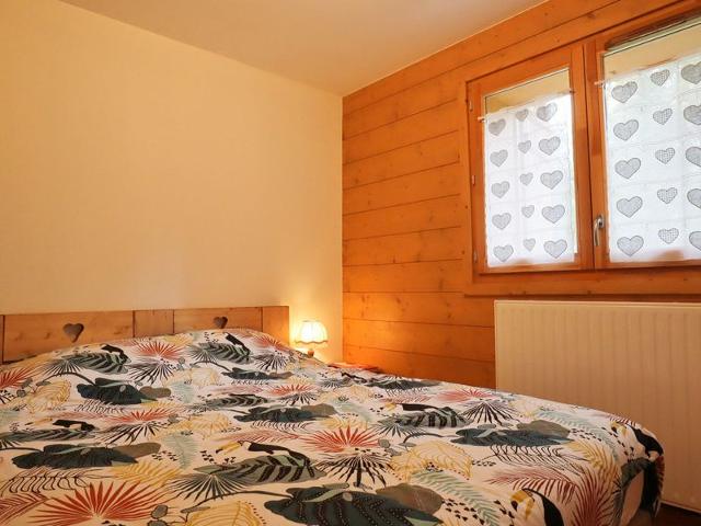 Appartement cosy avec terrasse et parking privé, centre village à 2 pas et arrêt ski-bus proche FR-1 - Samoëns