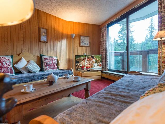 Appartement ensoleillé 2 pièces, pieds des pistes Courchevel 1850, balcon sud, casier à skis, parking FR-1-575-36 - Courchevel 1850