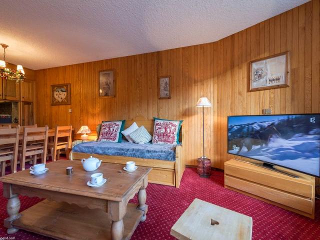 Appartement ensoleillé 2 pièces, pieds des pistes Courchevel 1850, balcon sud, casier à skis, parking FR-1-575-36 - Courchevel 1850