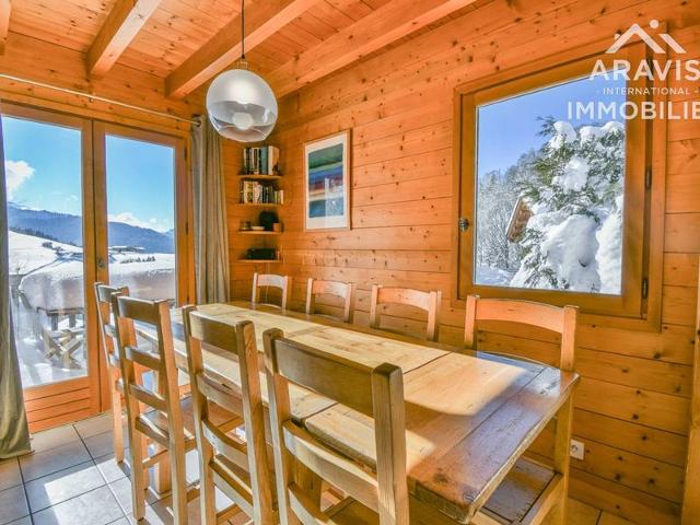 Chalet spacieux avec balcon sud, 8 pers, 4 ch, proche pistes et commerces, équipements modernes ! FR-1-391-158 - Le Grand Bornand