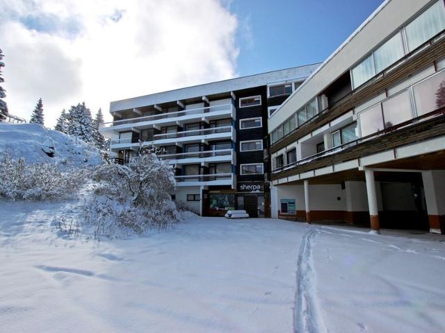 Studio au centre station, balcon sud, piscine, au pied des pistes. FR-1-549-91 - Chamrousse