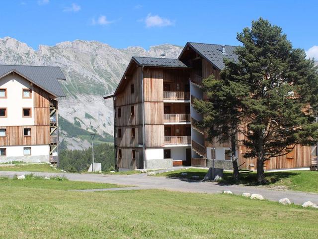 Appartement à Superdévoluy pour 4 pers. avec balcon, à 200m des pistes et des commerces FR-1-162-580 - Superdévoluy