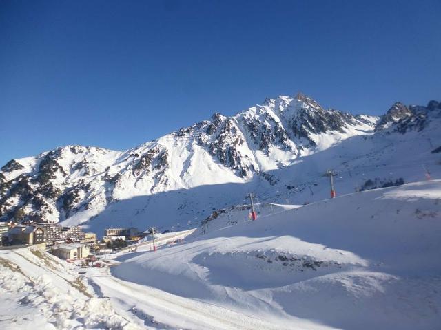 Studio cabine 4 pers avec terrasse, piscine couverte et salle de fitness, proche pistes et remontées - La Mongie