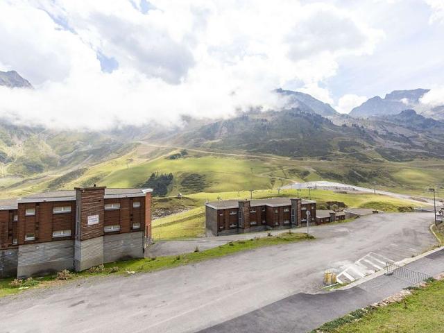 Studio cabine 4 pers avec terrasse, piscine couverte et salle de fitness, proche pistes et remontées - La Mongie