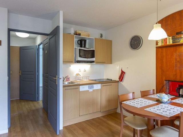 Studio cabine 4 pers avec terrasse, piscine couverte et salle de fitness, proche pistes et remontées FR-1-404-339 - La Mongie