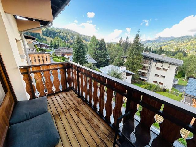 Appartement charmant 3 pièces, proche pistes, parking, balcon, animaux acceptés FR-1-623-320 - Les Gets