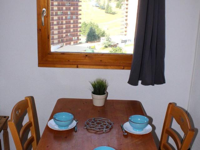 Superdévoluy - Appartement cosy pour 4 personnes, cuisine équipée, balcon, proche commerces et piste - Superdévoluy