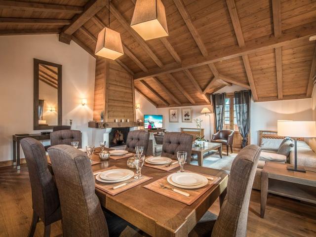 Duplex central à Courchevel avec cheminée, balcon, et WIFI FR-1-575-147 - Courchevel 1850