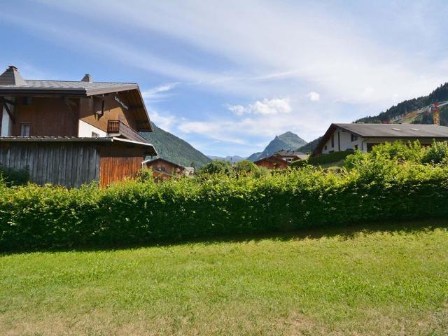 Appartement lumineux, 4 pers, terrasse, 700m centre et télécabine, WiFi, parking, draps inclus FR-1- - Morzine