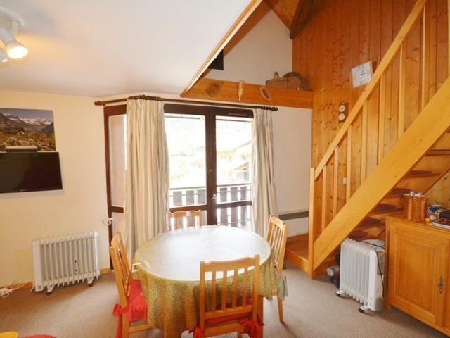 Appartement duplex au centre de Morzine, 4 pers., proche des télécabines, balcon, parking, MultiPass - Morzine