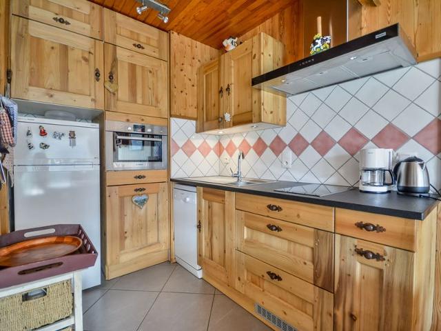 Appartement cosy à Morzine - 2 pièces, piscine, balcon, parking - 4 pers FR-1-684-50 - Morzine