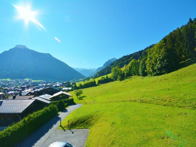 Appartement cosy à 400m du centre, proche pistes, balcon, parking, 6 pers, linge inclus FR-1-684-13 - Morzine