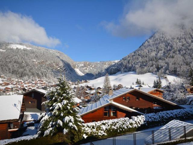 Morzine: Appt 4 pers, balcon, parking privé, près des pistes FR-1-684-26 - Morzine