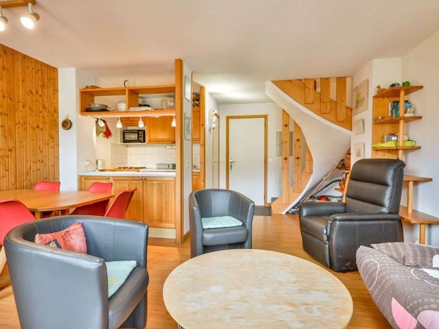 Duplex 6 pers. à Morzine avec WIFI, parking, proche centre et remontées FR-1-684-39 - Morzine