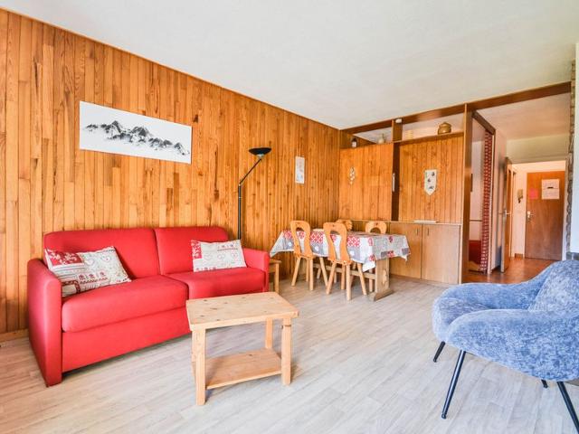 Studio central avec balcon sud, proche téléphériques, parking couvert inclus, pour 4 pers. FR-1-684- - Morzine