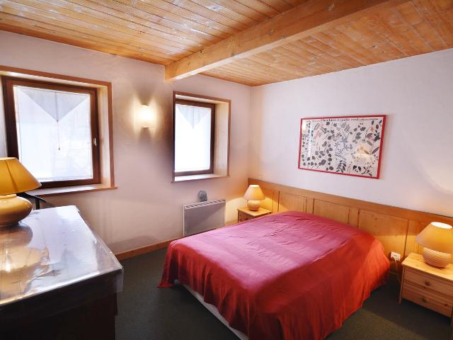 Chalet rénové 8 pers. proche centre et pistes avec parking FR-1-684-22 - Morzine