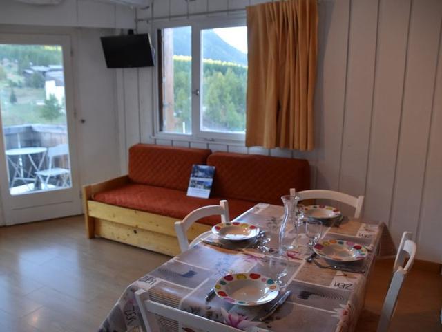 Studio cosy 2/3 pers avec WiFi et animaux admis face aux pistes FR-1-266-201 - Montgenèvre