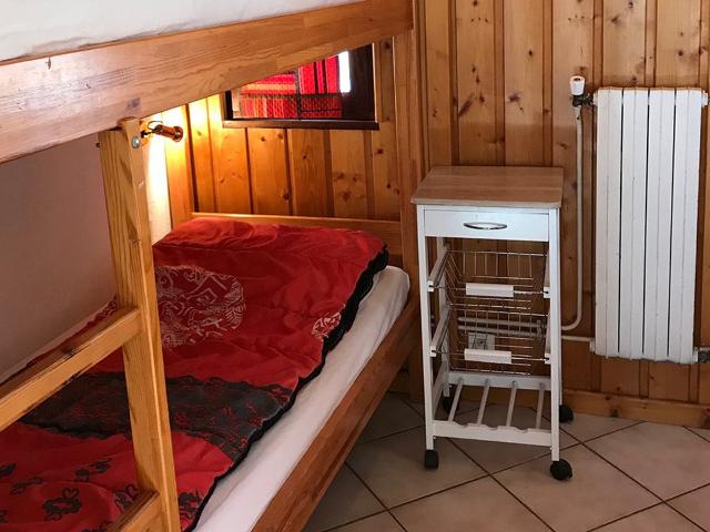 Studio pour 4 avec WIFI, animaux admis, face aux pistes à Montgenèvre FR-1-266-204 - Montgenèvre