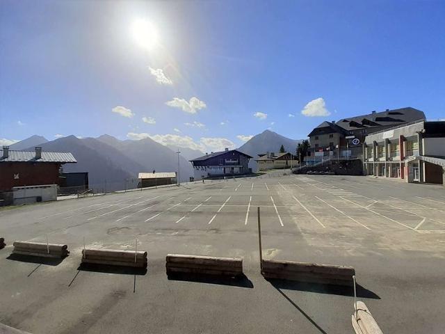 Duplex T3, 6 pers, 1700m d'altitude, Pla d'Adet, Sud, parking, classé 2 étoiles, non-fumeur FR-1-457 - Saint Lary Soulan