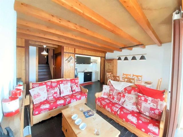 Duplex T3, 6 pers, 1700m d'altitude, Pla d'Adet, Sud, parking, classé 2 étoiles, non-fumeur FR-1-457 - Saint Lary Soulan