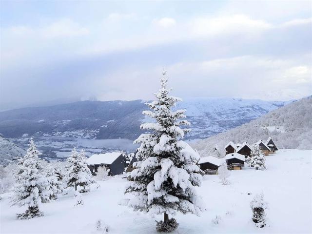 Chalet cosy 4 pers à 800m des pistes - TV, kitchenette équipée, navette gratuite vacances. FR-1-457- - Saint Lary Soulan