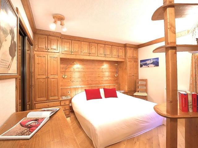 Courchevel: Skis aux pieds, 3 ch, Wifi, Parking, 4 pers FR-1-575-24 - Courchevel 1550