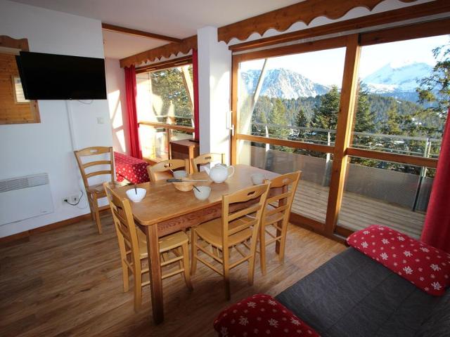 Charmant appartement à Chamrousse, 2 chambres, terrasse sud, proche pistes et commerces FR-1-549-119 - Chamrousse