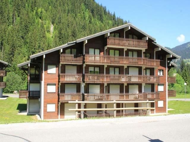 Appartement à Châtel, 6 pers, mezzanine, balcon, 100m navette, parking, animaux acceptés FR-1-198-250 - Châtel