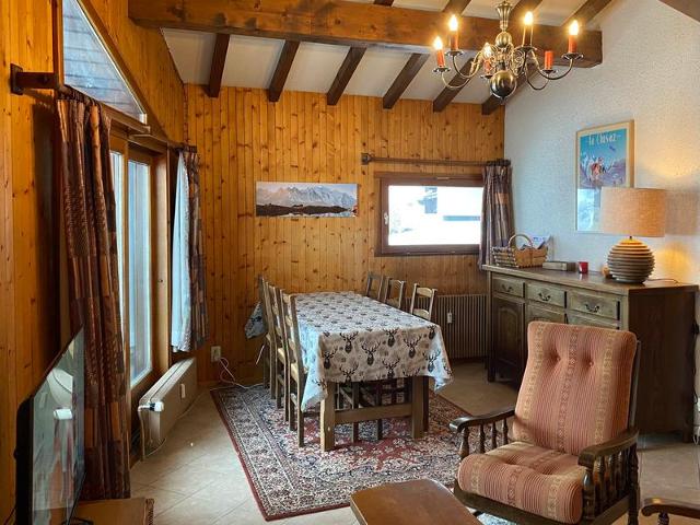 Appartement T3 cosy avec balcon, proche pistes de ski, parking, cheminée et WIFI - La Clusaz FR-1-459-201 - La Clusaz