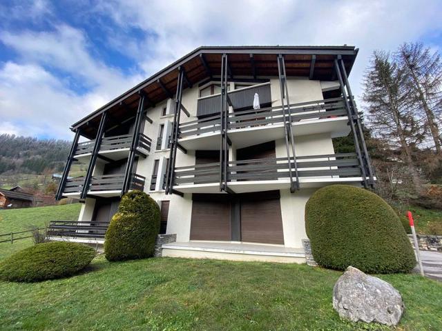 Appartement T3 cosy avec balcon, proche pistes de ski, parking, cheminée et WIFI - La Clusaz FR-1-459-201 - La Clusaz