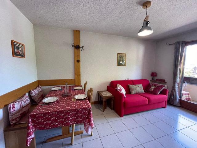 Appartement T2 proche centre, au pied du Criou, avec balcon et parking privé FR-1-624-127 - Samoëns