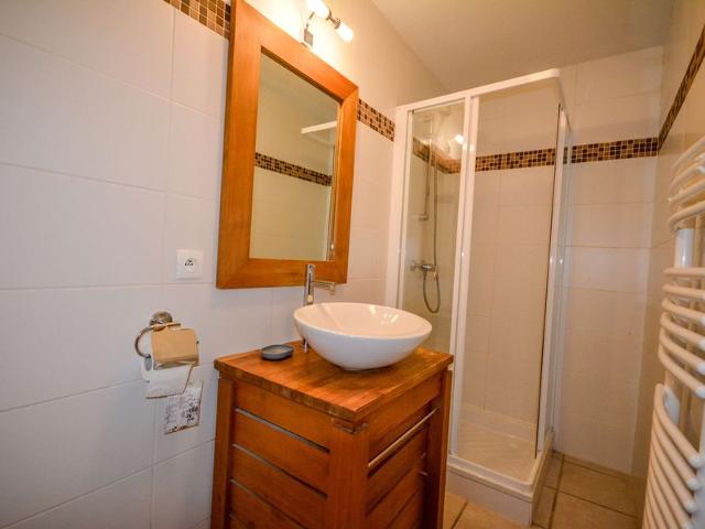 Appartement Morzine 64m² - Proche remontées mécaniques, WiFi, Sauna, Parking, 6 Pers. FR-1-684-61 - Morzine