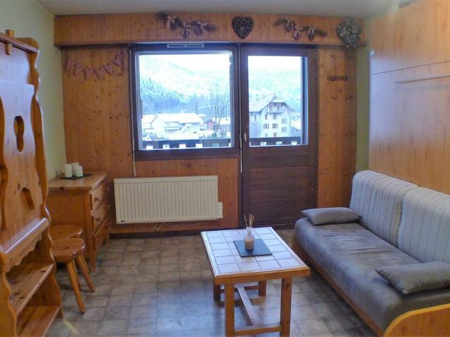 Studio 4 pers. à Samoëns, proche centre avec balcon, parking et casier à skis FR-1-629-122 - Samoëns