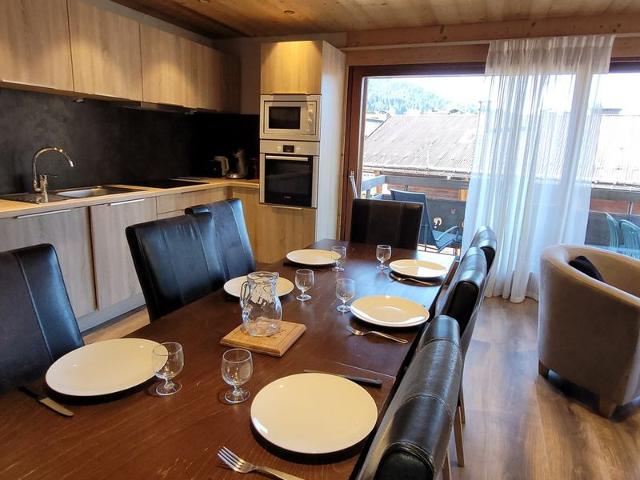 Appartement rénové, proche pistes, balcon, 3 chambres, parking, Wifi inclus FR-1-598-132 - Les Gets