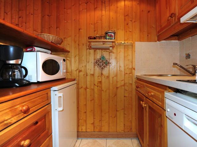 Studio divisible moderne, pied des pistes - 4 pers, Wifi, animaux admis FR-1-574-10 - Les Menuires Croisette