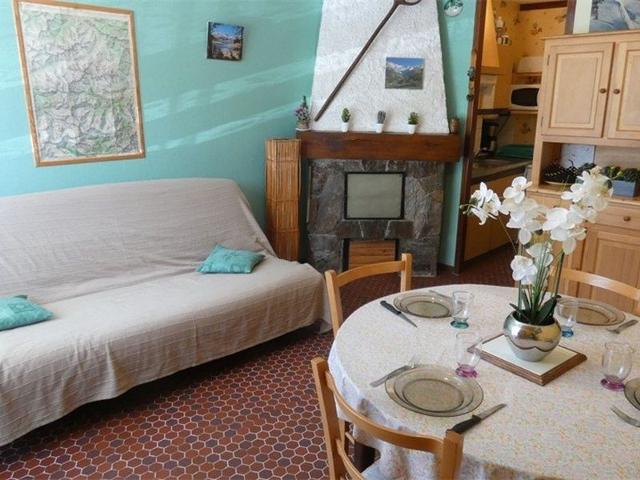 Studio cosy 4 pers, St Lary Soulan, pied des pistes, parking, TV, kitchenette équipée FR-1-457-324 - Saint Lary Soulan