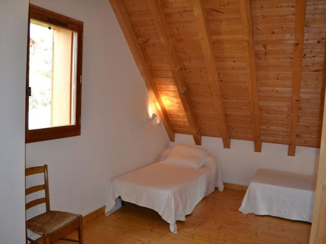 Chalet confortable 2* avec poêle à granulés et jardin, accepte animaux FR-1-618-16 - Albiez Montrond