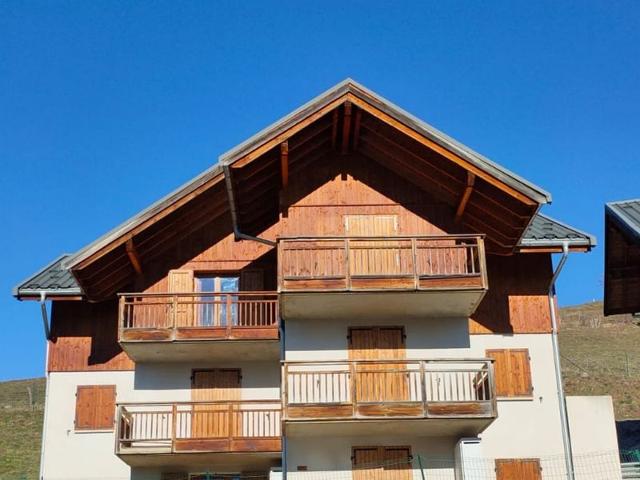 Studio confortable à 300m des pistes avec terrasse et parking FR-1-618-25 - Albiez Montrond