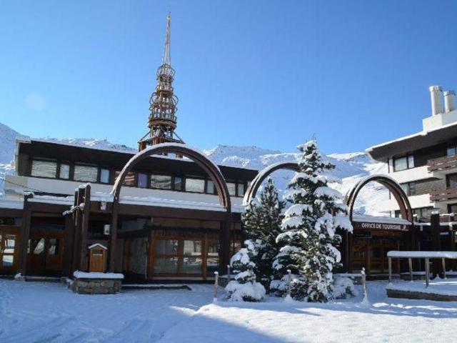 Charmant Studio Pour 2 Personnes, Rénové, au Pied des Pistes et au Centre des Menuires FR-1-574-12 - Les Menuires Croisette