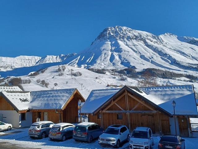 Appartement confortable, 300m des pistes et commerces, balcon sud, parking, animaux acceptés FR-1-61 - Albiez Montrond