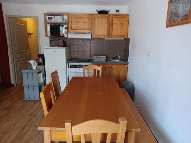 Appartement spacieux et cosy, 300m des pistes et commerces, balcon sud, résidence Le Hameau des Aiguilles FR-1-618-17 - Albiez Montrond