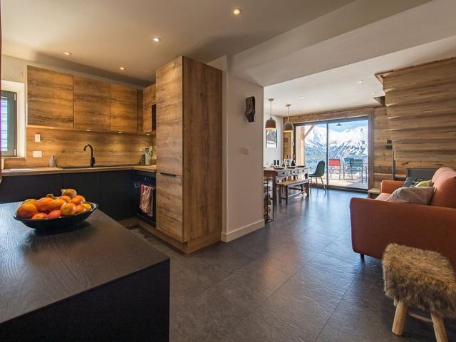 Chalet familial 3* rénové, 4 ch, proche pistes FR-1-618-18 - Albiez Montrond