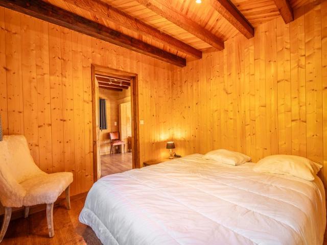 Chalet cosy à La Clusaz, 9 pers, 4 chambres, wifi, proche pistes FR-1-437-103 - La Clusaz