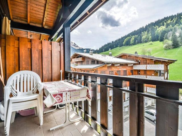 Appartement cosy 4-6 pers, balcon, au pied des pistes, proche centre et école de ski, garage inclus - Morzine