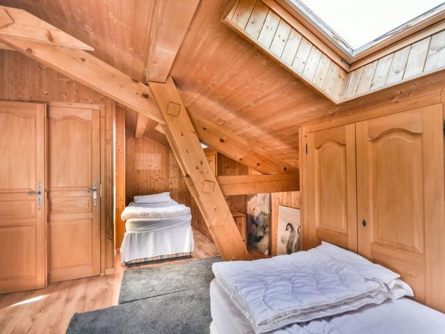 Chalet Herisson - 9 pers - À 100m du Lac des Ecoles et 300m des pistes FR-1-685-68 - Les Gets