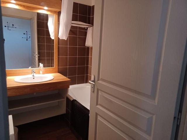 Appartement confortable, 300m des pistes, sud, parking, animaux admis FR-1-618-34 - Albiez Montrond